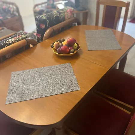 דירה Grace Center