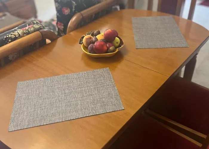 דירה Grace Center